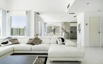 Property slide 10