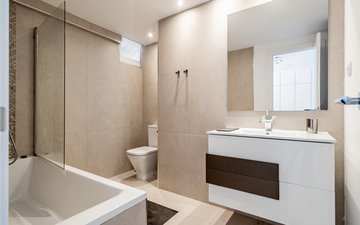 Property slide 20