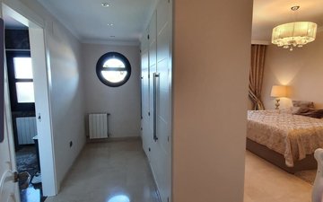 Property slide 10