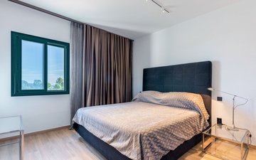 Property slide 24