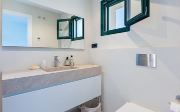 Property slide 20