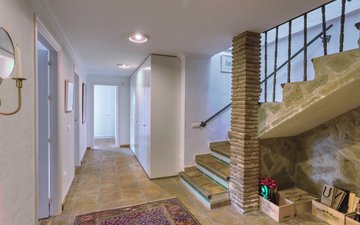 Property slide 40