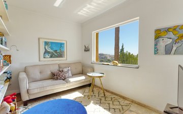 Property slide 27