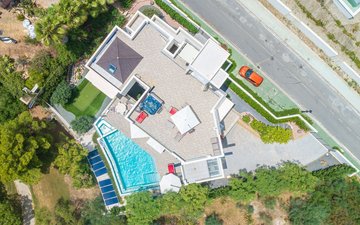 Property slide 43