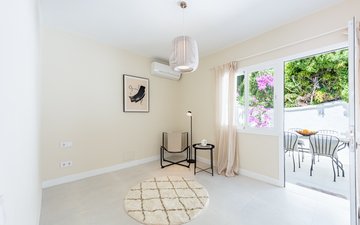 Property slide 14