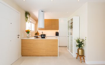 Property slide 6