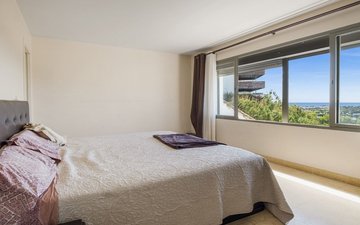 Property slide 7