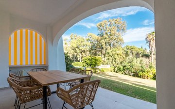 Property slide 10