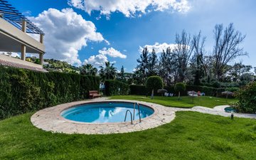 Property slide 15