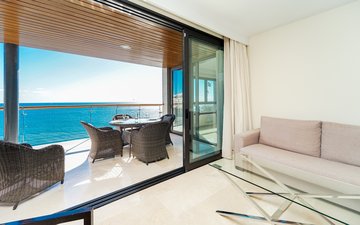 Property slide 17