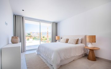 Property slide 24