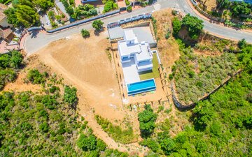Property slide 30
