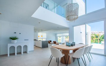 Property slide 10