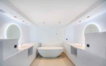 Property slide 19