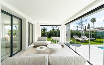 Property slide 19