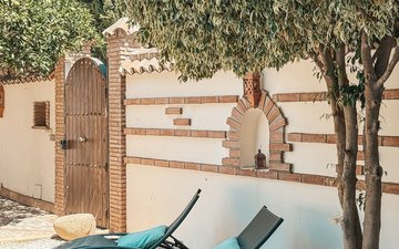 Property slide 29