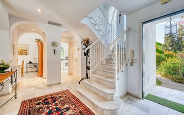 Property slide 14