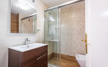 Property slide 17