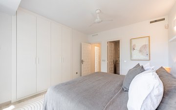 Property slide 25