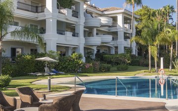 Property slide 52