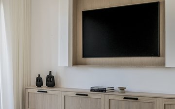 Property slide 24