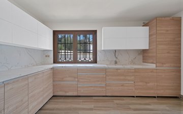 Property slide 14