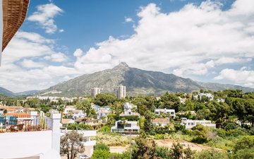 Property slide 14