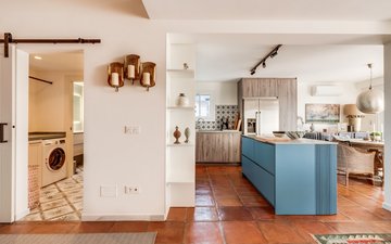 Property slide 17
