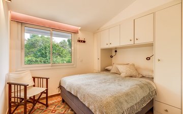 Property slide 5