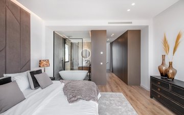 Property slide 10