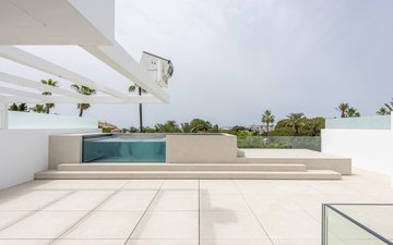 Property slide 38