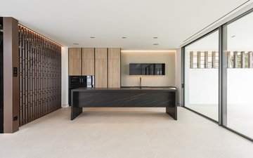 Property slide 35