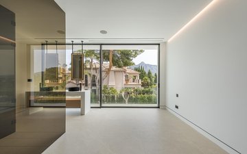 Property slide 31
