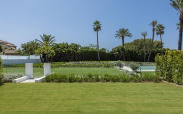 Property slide 10