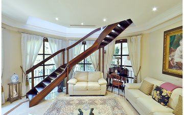 Property slide 18