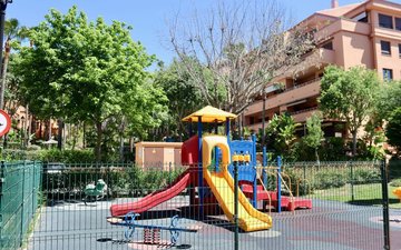 Property slide 15