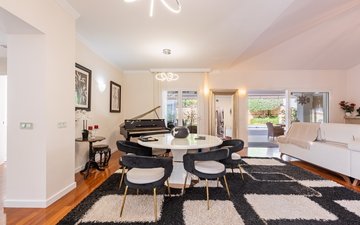 Property slide 10