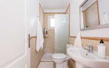 Property slide 21