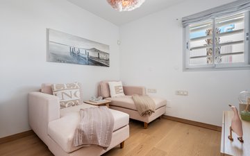 Property slide 14