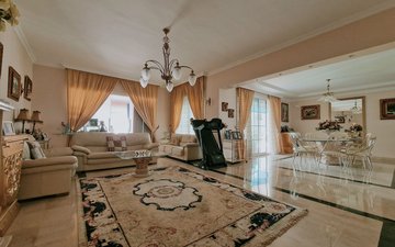 Property slide 6