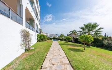 Property slide 18