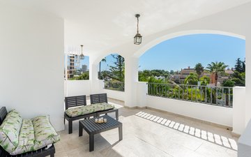 Property slide 15