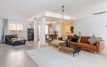 Property slide 4