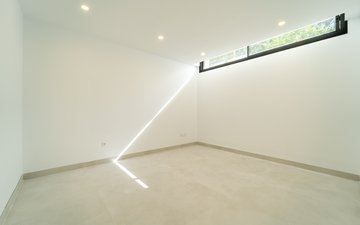 Property slide 19