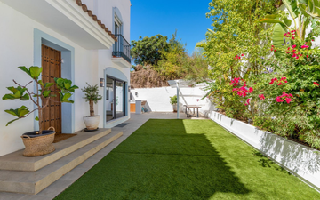 Property slide 31