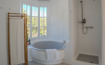 Property slide 39