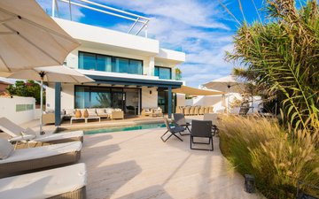 Property slide 46