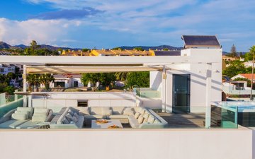 Property slide 21