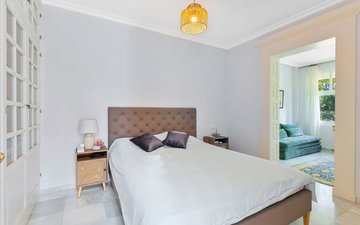 Property slide 43