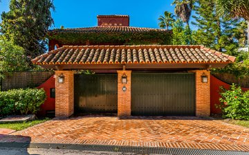 Property slide 25